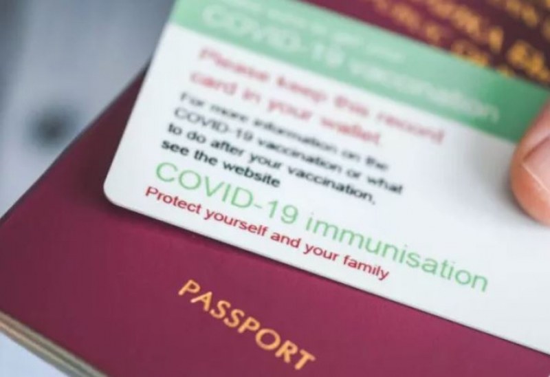 Паспорт или не? Какво се договориха за европейския здравен сертификат