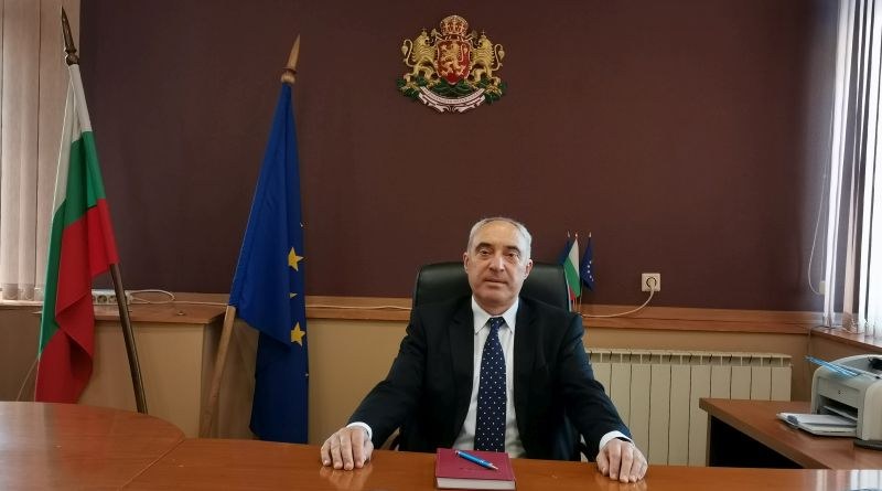 Нека пазим и предаваме на поколенията обичта към езика и културата ни!