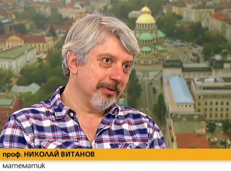 Ковидът е тук, не е време за шампанско, че 