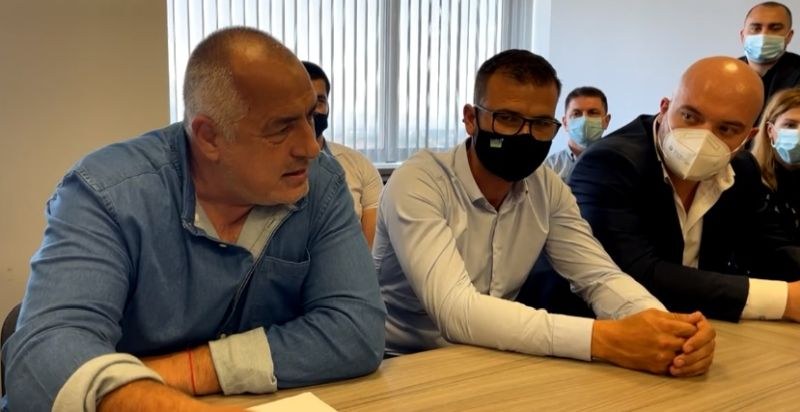 Борисов НА ЖИВО: Продължават всичко, което направихме, но сменят хора, за да предизвикат страх