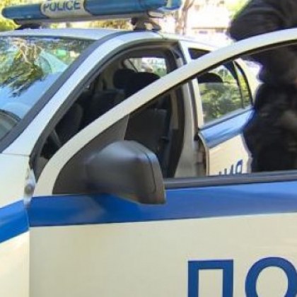 Маскирани с неуспешен опит да оберат Централната поща във Видин