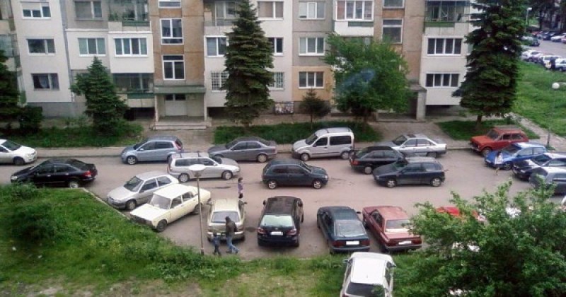Столичани започнаха междусъседска война заради паркоместа ВИДЕО