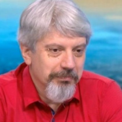 Заразата ще продължи да се свива! Ваксинацията запецна, добре че няма нови варианти на вируса