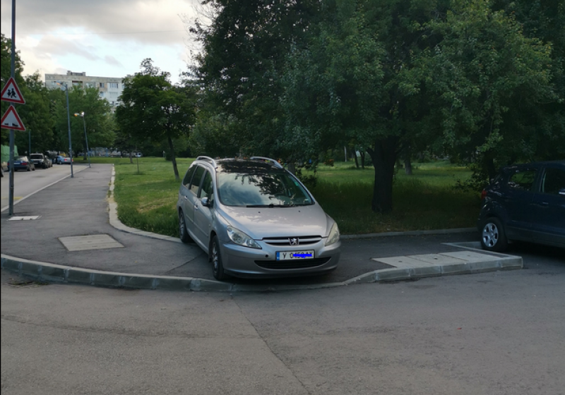 Пежо се настани на 