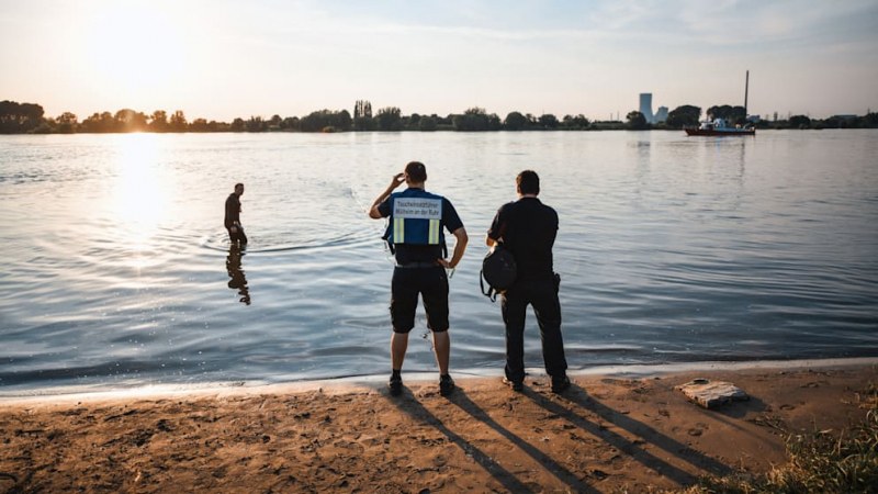 Откриха телата и на другите две българчета, удавени в Германия