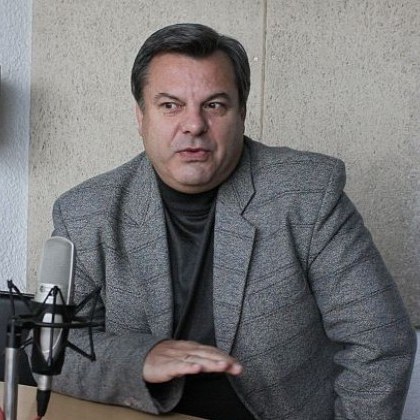 Почина бившият вицепремиер Евгений Бакърджиев