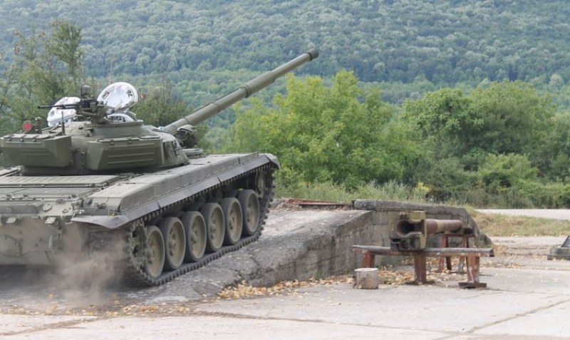 Уволнения в държавната компания на отбраната 