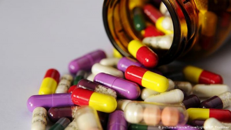 Умира ли медицината? Известен лекар предупреди за антибиотичен апокалипсис