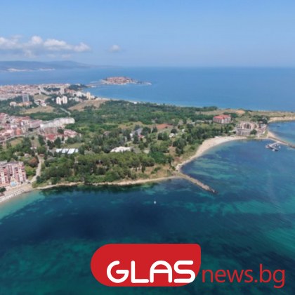 Термометърът на морето удря 30 градуса, а дъждът бяга панически