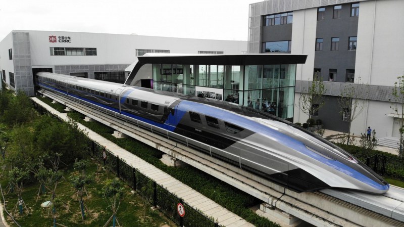 Най-бързият влак в света може да развива 600 км/ч СНИМКИ