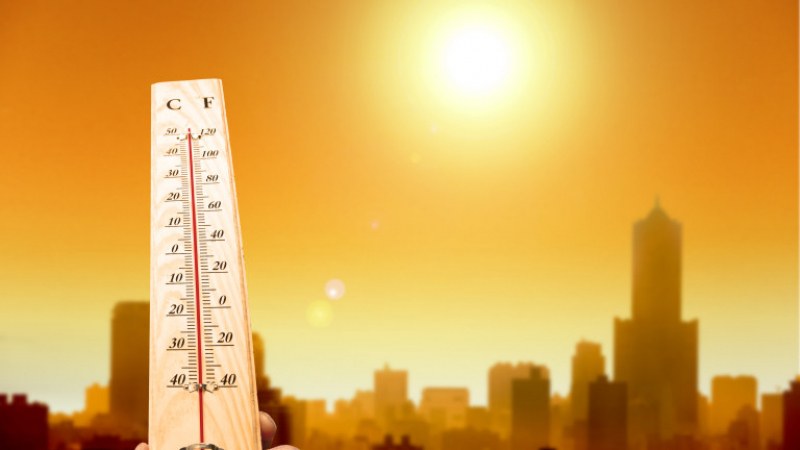Термометърът удари 49,1 градуса, рекордни жеги мъчат Турция ВИДЕО