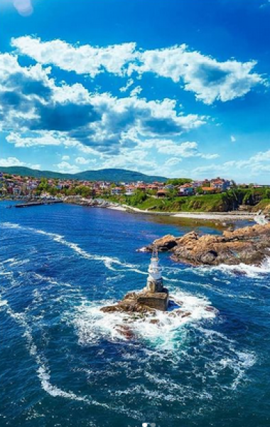 Скача ви се в морето? Вижте тези 5 невероятни локации по Черноморието