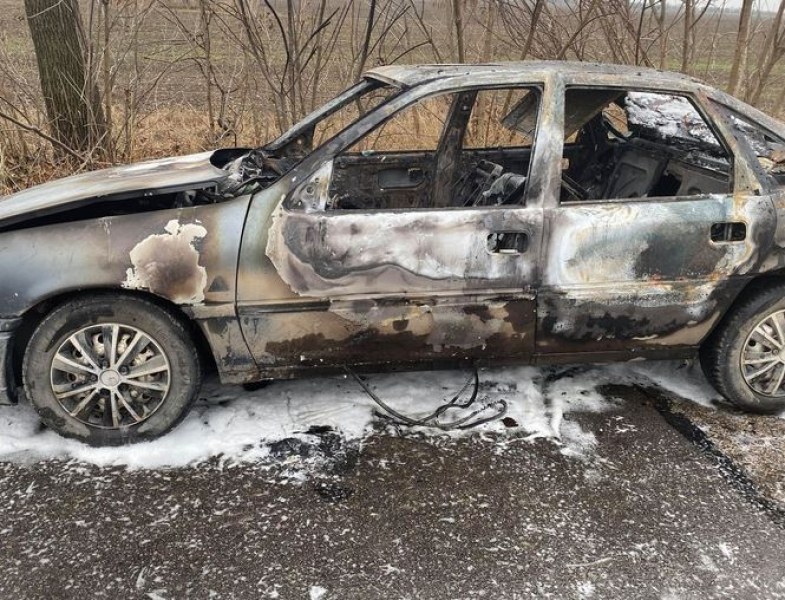 Арестуваха мъж, запалил колата на пазарджиклийка