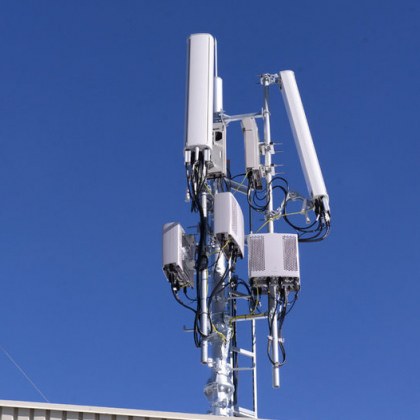 Пловдивско село се надигна и спря изграждането на 5G антена