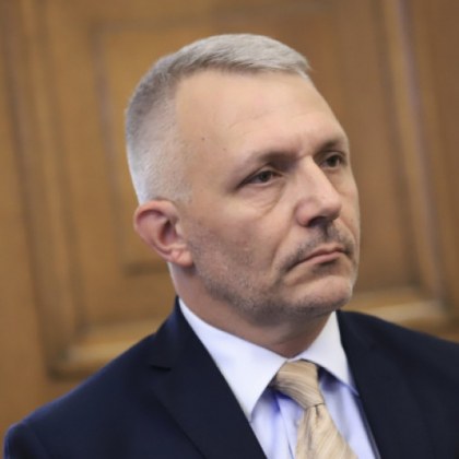 Слави не може да върне мандата! Кабинетът трябва да се гласува