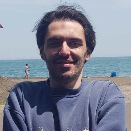 Издирват мъж на морето. Виждали ли сте го?