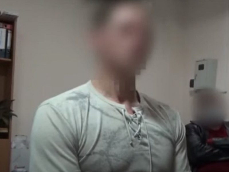 SMS спаси 13-годишна заложница от рецидивист, убил баба й и чичо й ВИДЕО