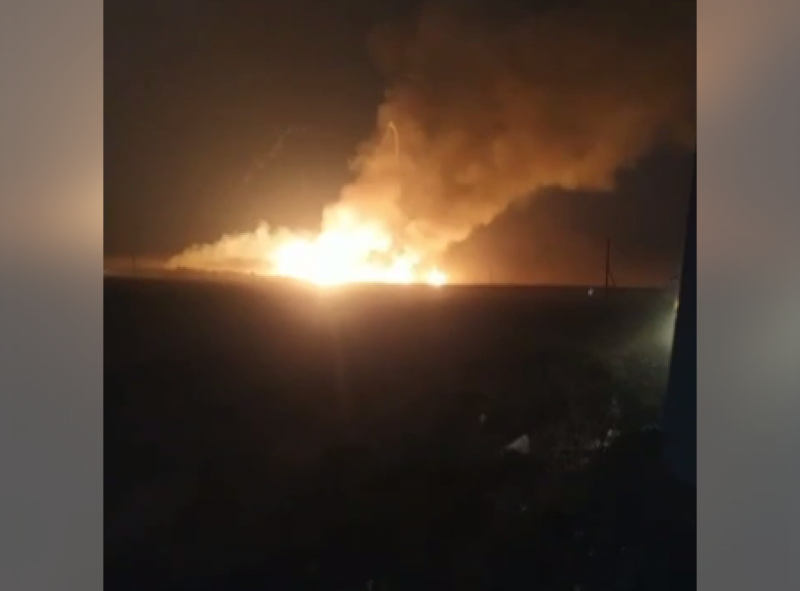 Евакуират селища заради серия от взривове, десетки са ранени ВИДЕО
