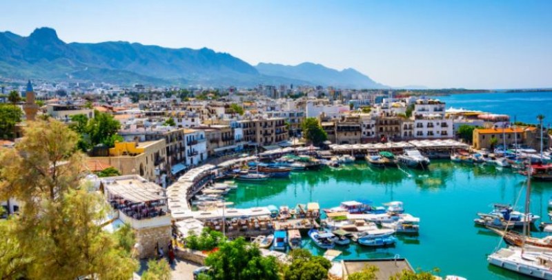 Нови правила за влизане на българи в Кипър