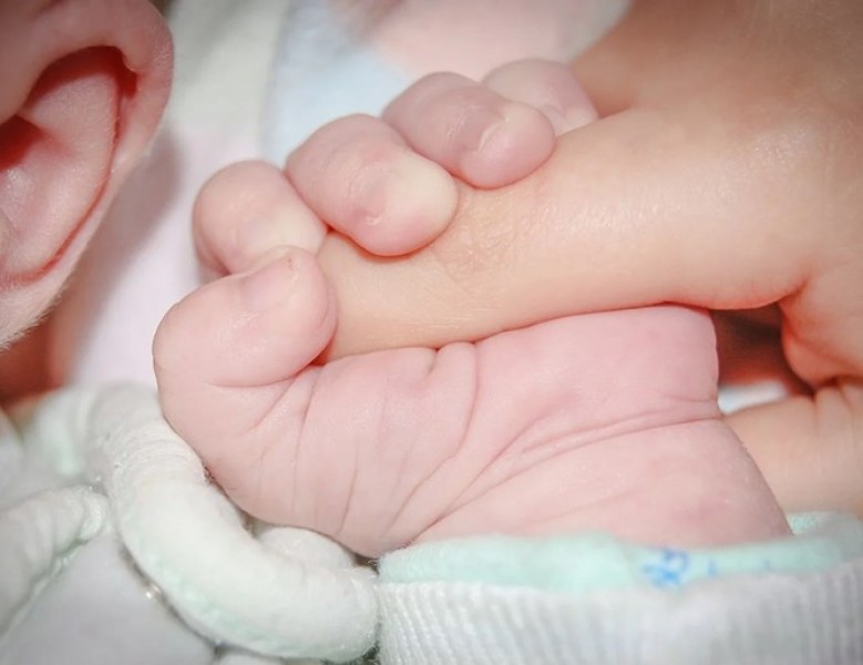 12-дневно бебе е диагностицирано с COVID-19 в Ловешко