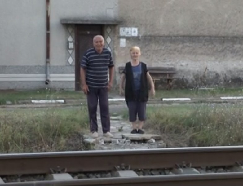 Километри пеш: БДЖ-то им бутна мостчета и Кермен – разделен на две