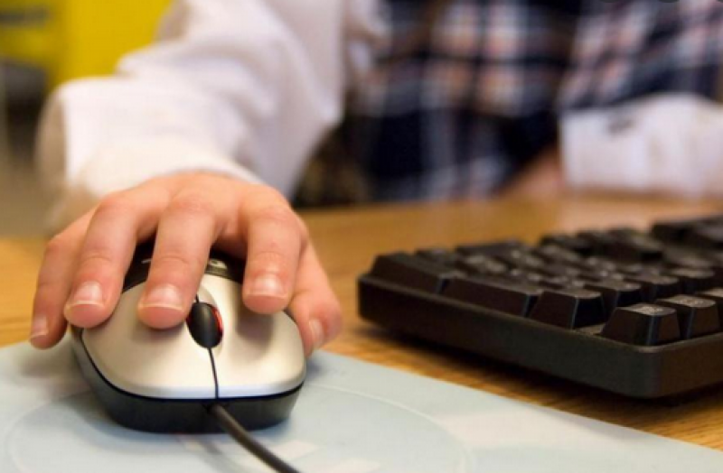 34 000 ученици ще останат без интернет, ако се наложи онлайн обучение