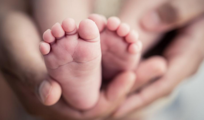 Грешка доведе до размяна на бебета в родилно отделение
