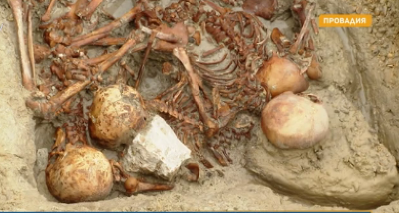 Откриха масов гроб на над 6000 години в Провадия ВИДЕО