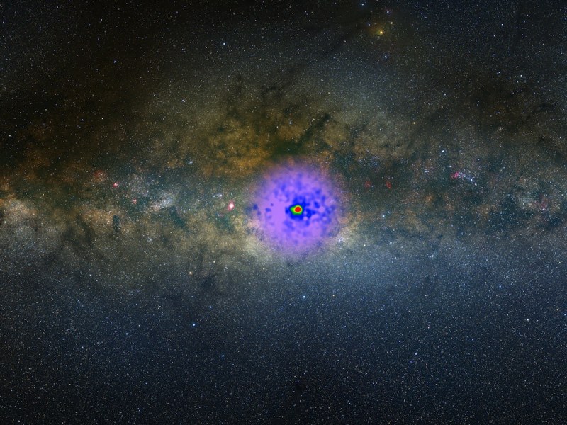 Мистериозен сигнал призрак от центъра на Млечния път сериозно озадачи учените