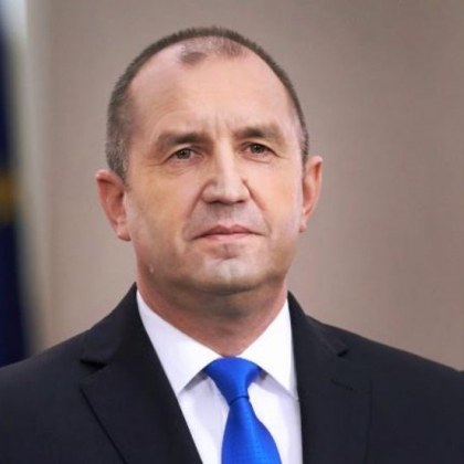 Визитка: Това са новите служебни министри СНИМКИ