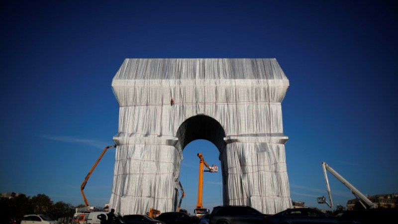 Мечтата на Кристо: Откриват за посетители опакованата Триумфална арка СНИМКИ и ВИДЕО