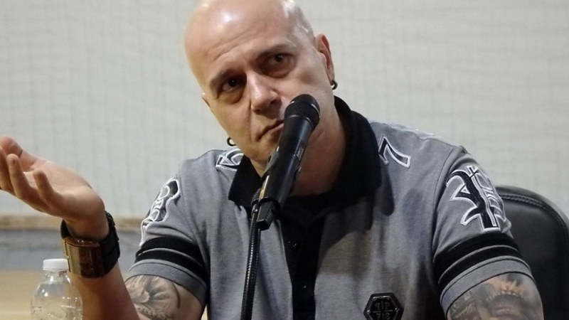 Колкото могат да се разберат хората в един блок, толкова могат и депутатите