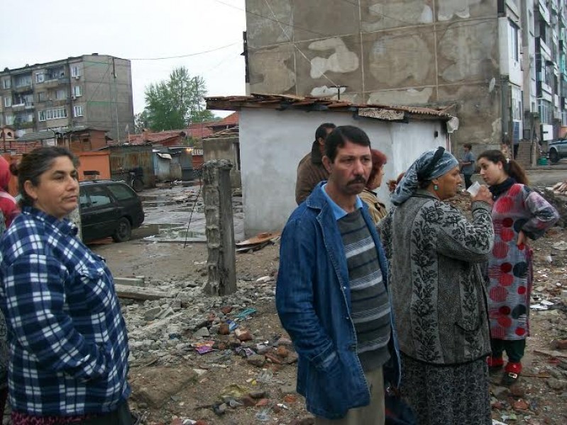 В 