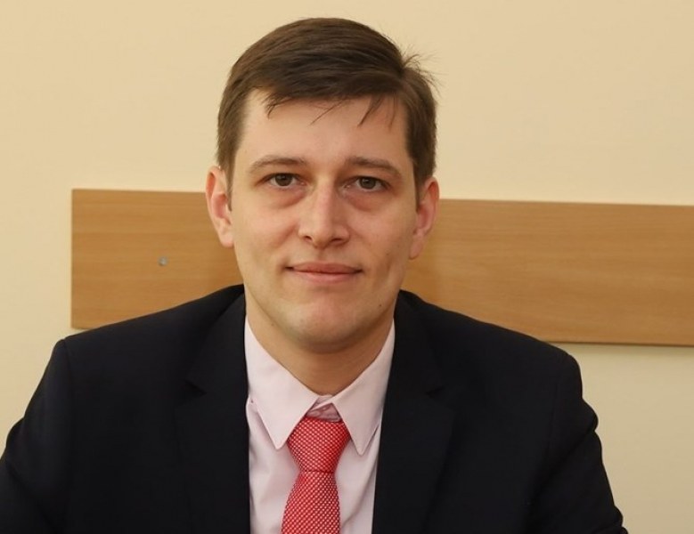 БНР си има нов генерален директор за 3 години. И той е: Милен Митев