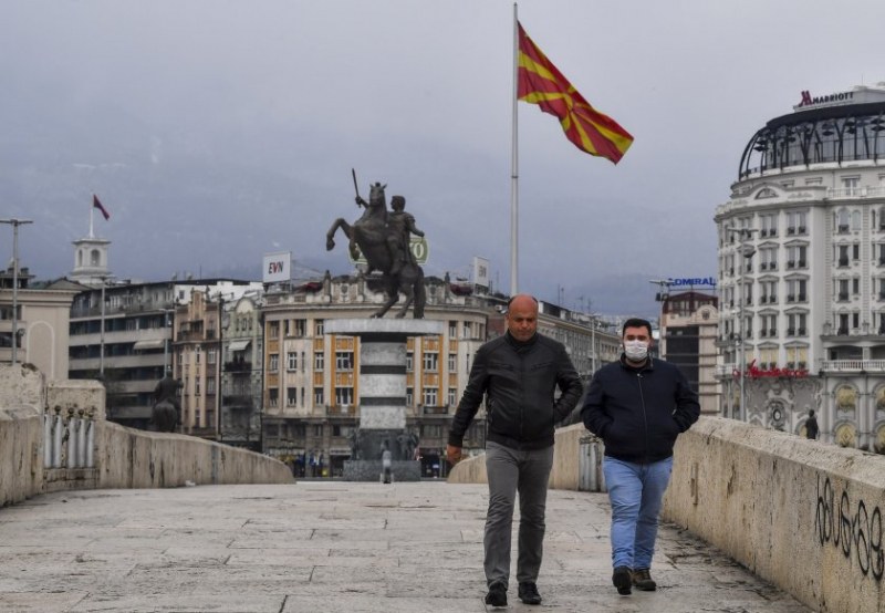 Влизането в открити и закрити обекти в Северна Македония ще става само с ковид сертификат