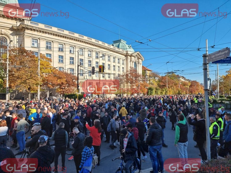 Протести в цялата страна, недоволството расте - 