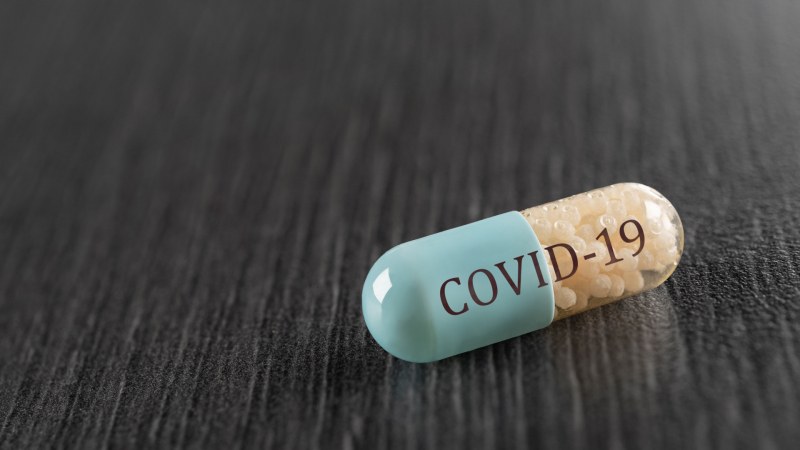 Пробив: Български лекари тестват лекарство срещу коронавируса ВИДЕО