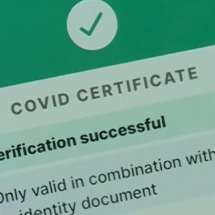 Разкриха схема за издаване на десетки фиктивни сертификати дневно