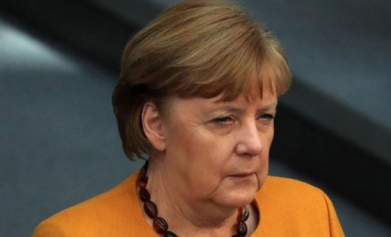 Ангела Меркел в интервю: Младите трябва да упражняват натиск