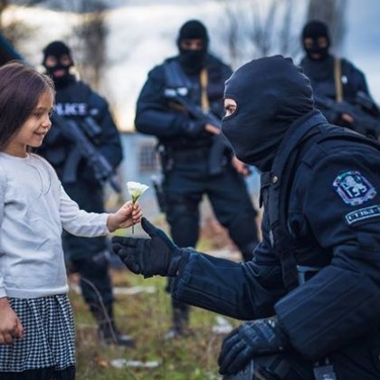 Честит празник на всички полицаи!