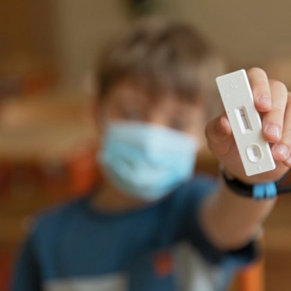 Ново 20 от МОН: 30 минути преди тестване – никаква вода и храна от децата