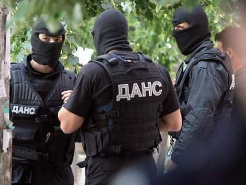 Арестуваха служител на ДАНС - Пловдив