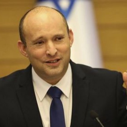 Изолираха израелския премиер и сътрудниците му в бункер