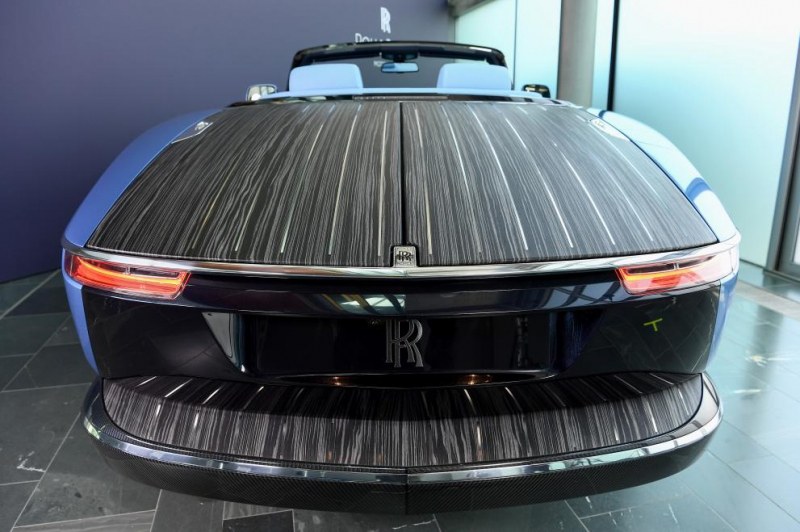 Rolls-Royce Boat Tail – най-скъпата кола в света. 28 млн. долара в СНИМКИ