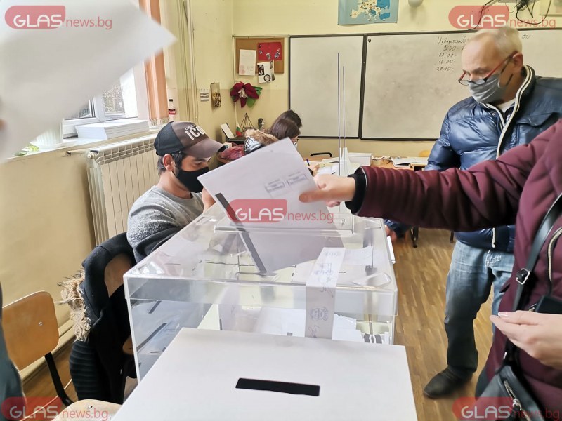 Машините за гласуване пристигат в Пловдив утре, 1000 полицаи следят за реда в неделя