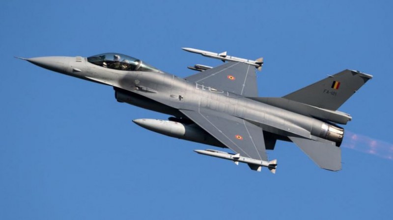 F-16 се разби в Гърция!