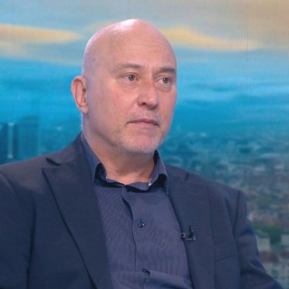 Проф. Кунчев: Следващата COVID вълна може да е през декември или януари