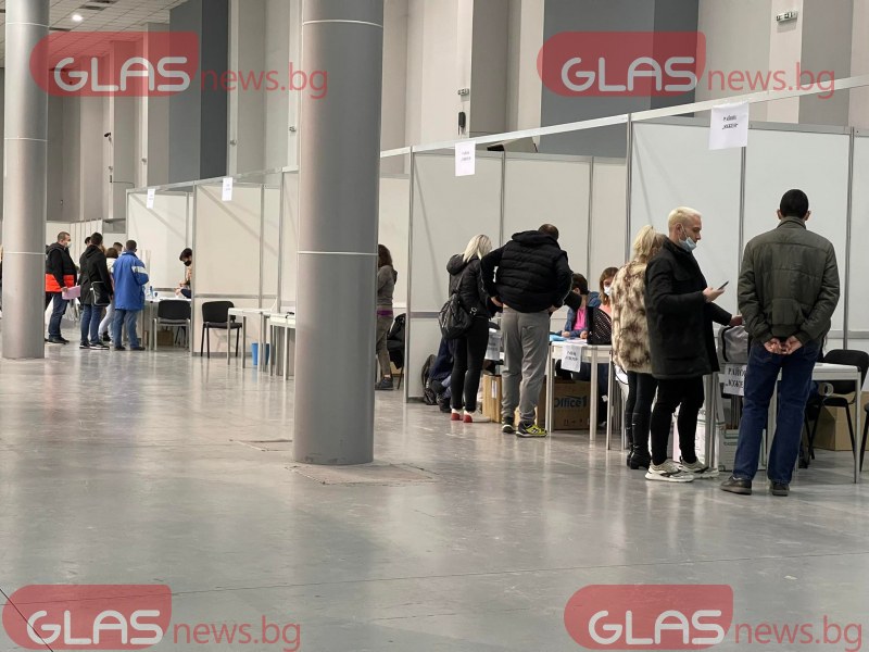 Приключи изборният ден в Пловдив, опашки от автобуси в Панаира отсега