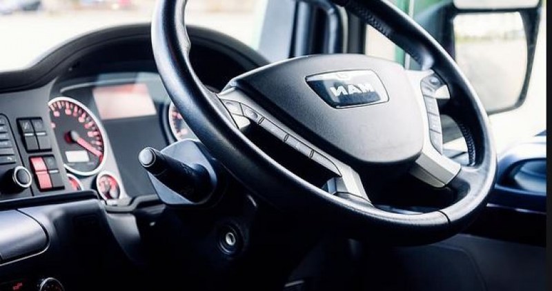 Крадец сви камион от автосервиз в Карлово