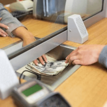 Британска банка въведе 4-дневна работна седмица